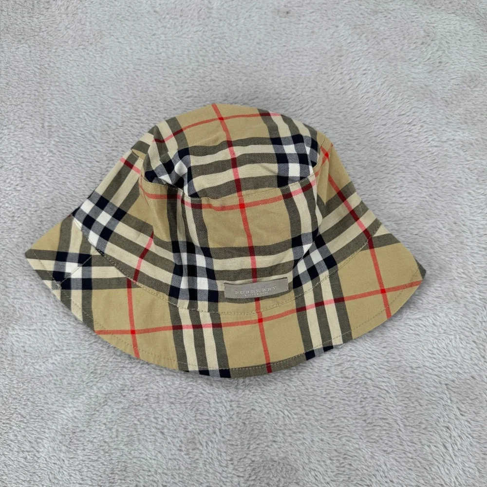 Vintage Burberry London Bucket Hat Tartan‎ Plaid Womens M Beige Preowned Cotton